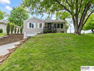 3254 S 77 Avenue , Omaha, NE 68124