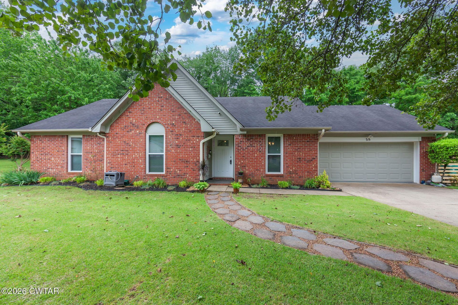 58 Braewood Cove, Jackson, TN 38305 Main Photo