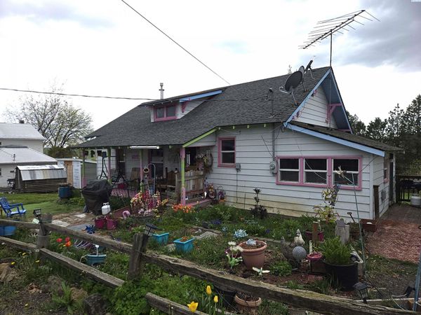 609 N 2nd st, Garfield, WA 99130