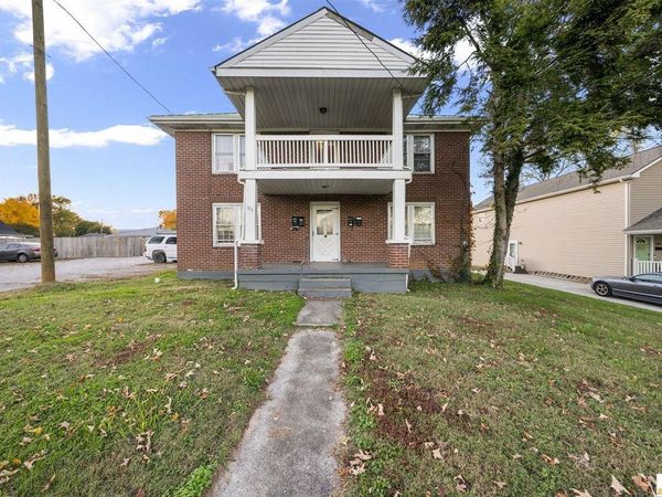 103 Milton Avenue , Glasgow, KY 42141