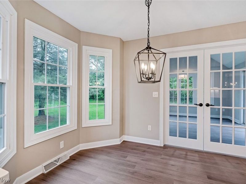 90 Lake Pointe Circle, Canfield, OH 44406 Photo 15