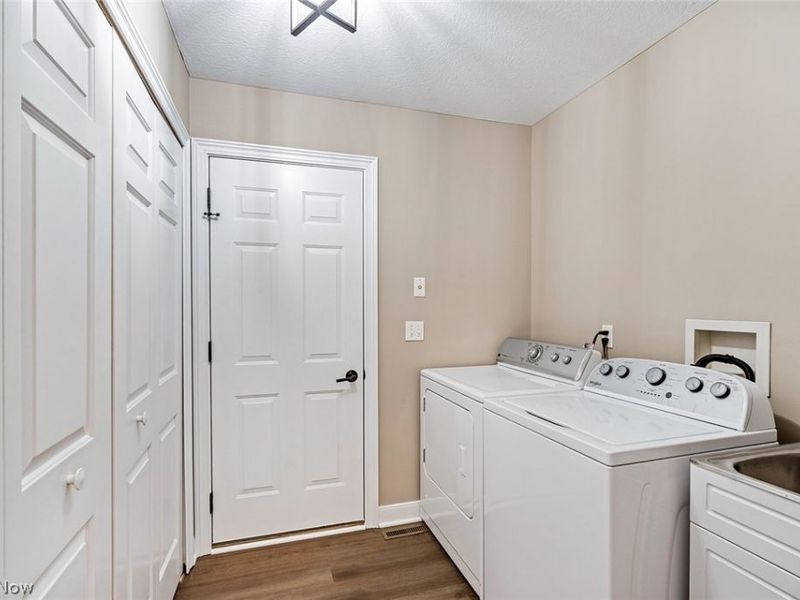 90 Lake Pointe Circle, Canfield, OH 44406 Photo 22