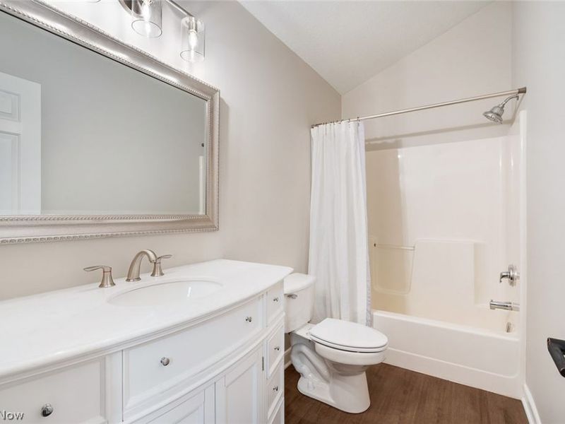 90 Lake Pointe Circle, Canfield, OH 44406 Photo 38
