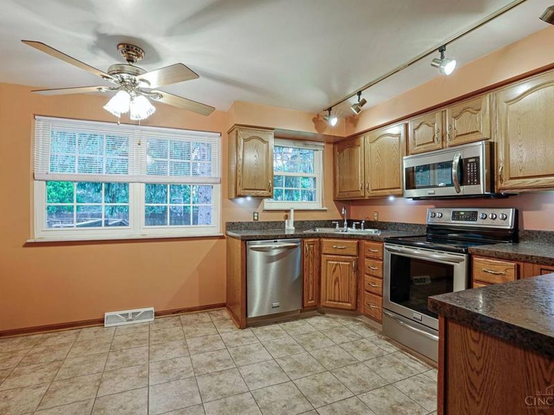 7359 Stephen Street, Maineville, OH 45039 Photo 14