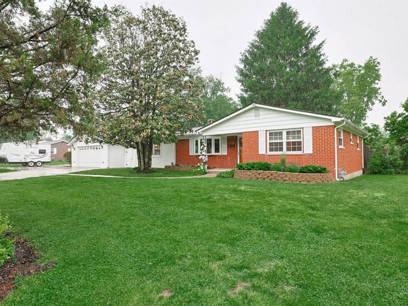 7359 Stephen Street, Maineville, OH 45039 Photo 2