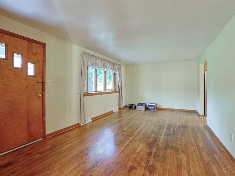 7359 Stephen Street, Maineville, OH 45039 Photo 5