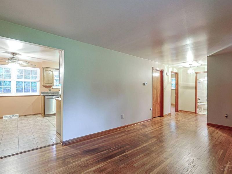 7359 Stephen Street, Maineville, OH 45039 Photo 7