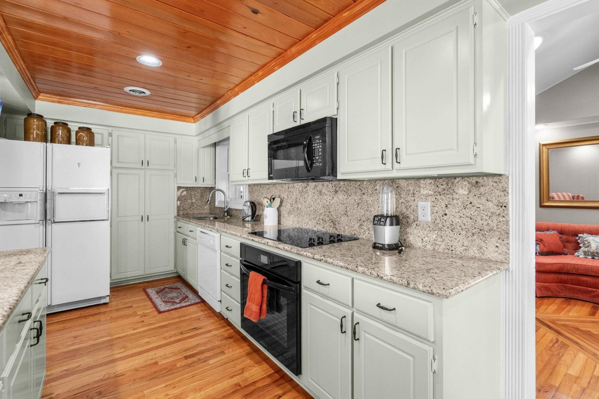 379 Bragdon Ave. Photo 10