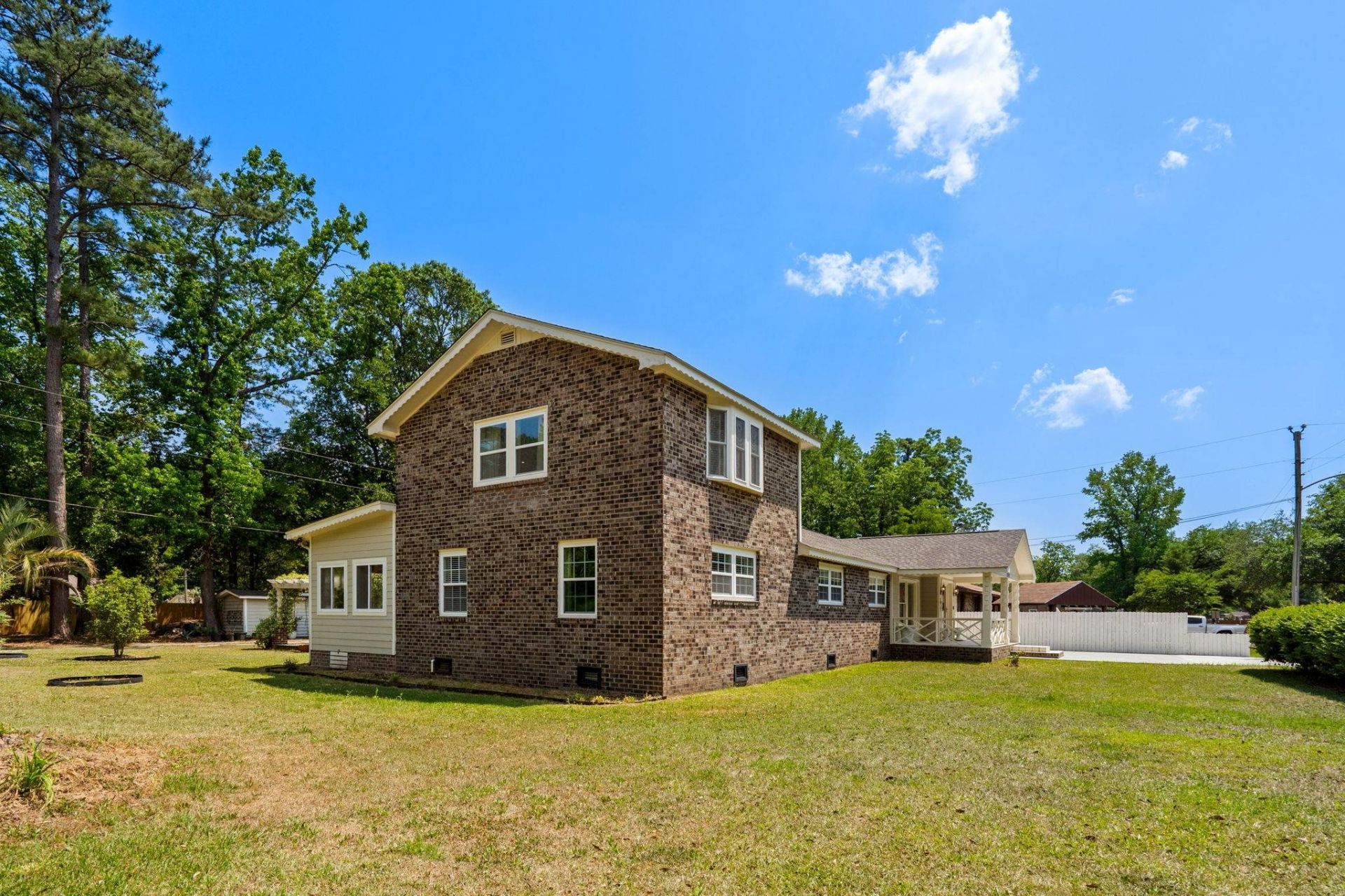 379 Bragdon Ave. Photo 35