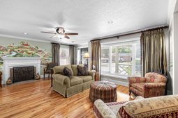 379 Bragdon Ave. photo 4