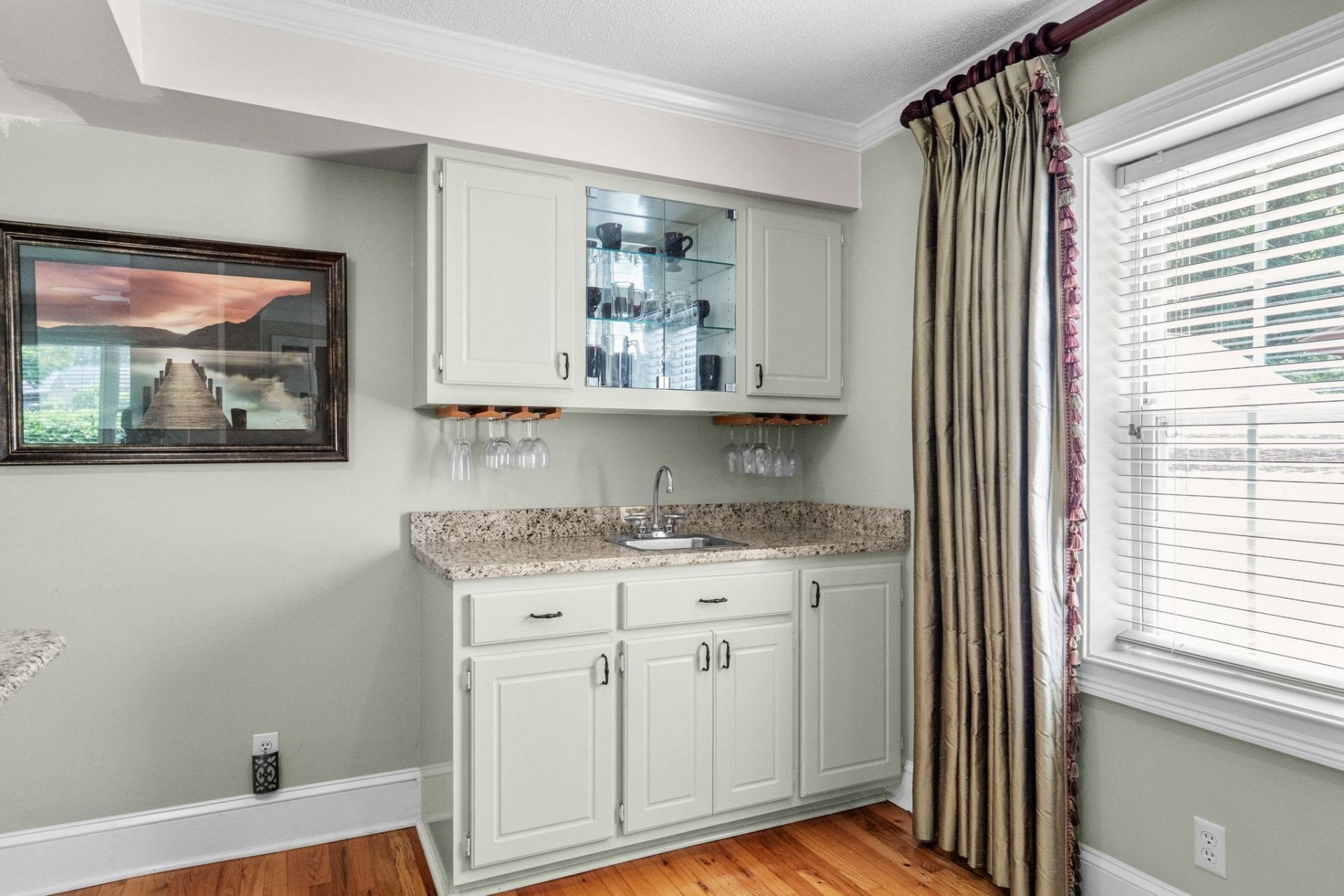 379 Bragdon Ave. Photo 7