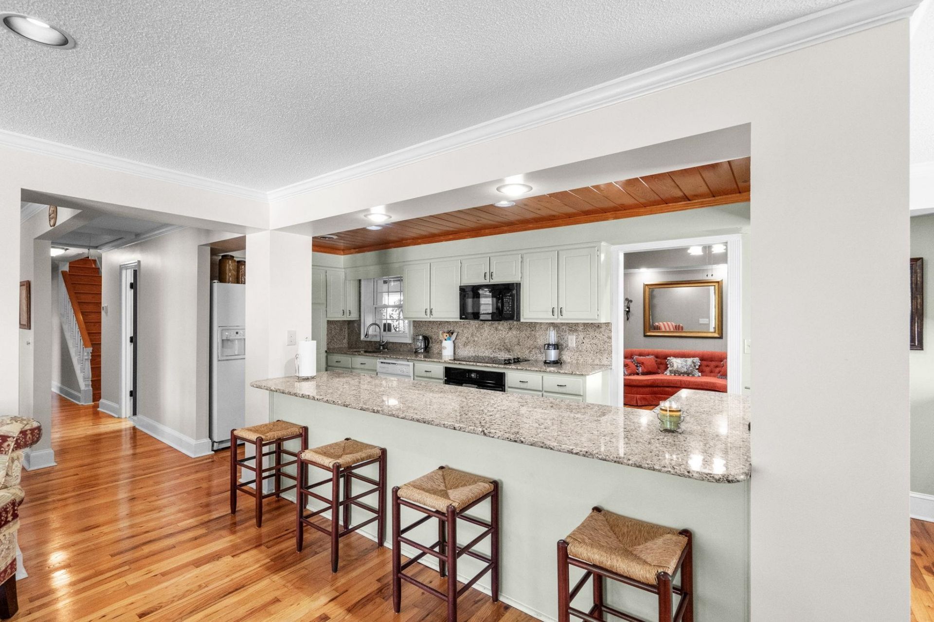 379 Bragdon Ave. Photo 8