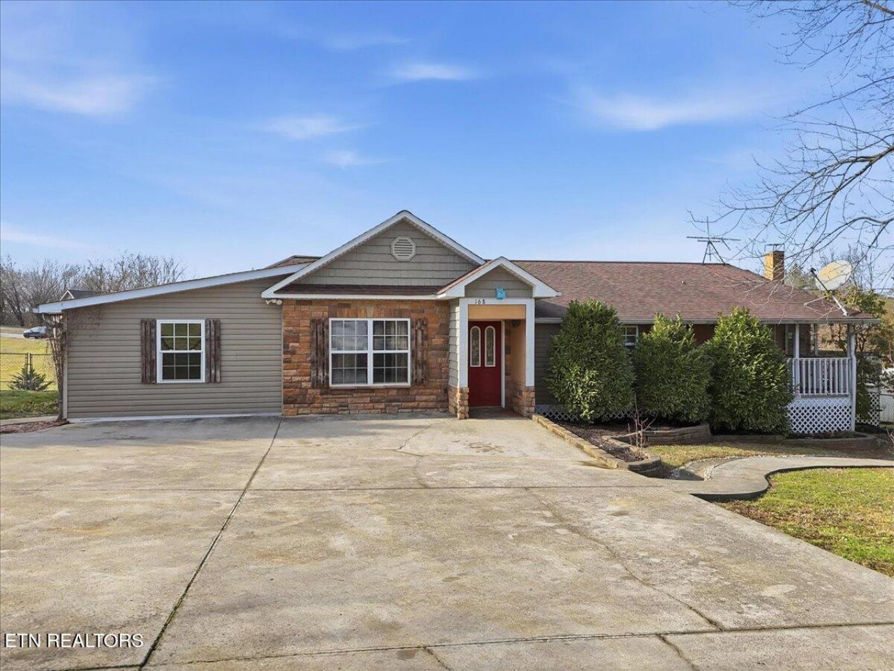 168 Corntassel Estates Rd, Vonore, TN 37885 Main Photo
