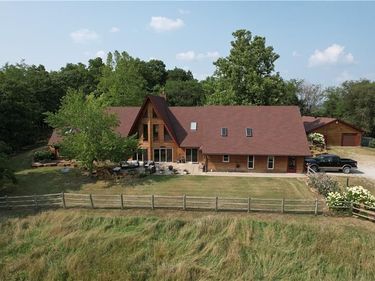 12204 S Bynum Road, Lone Jack, MO 64070