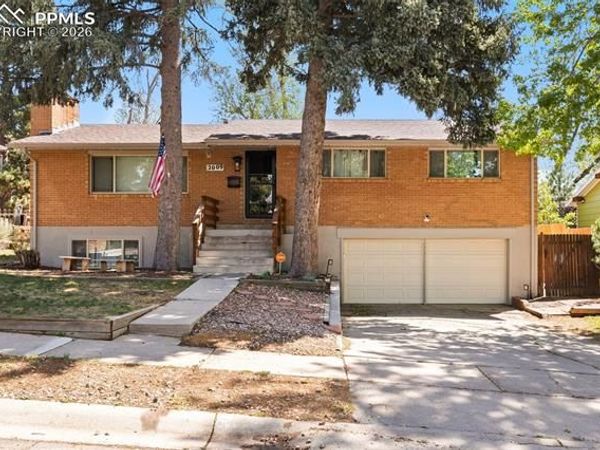 2009 Snyder Avenue, Colorado Springs, CO 80909