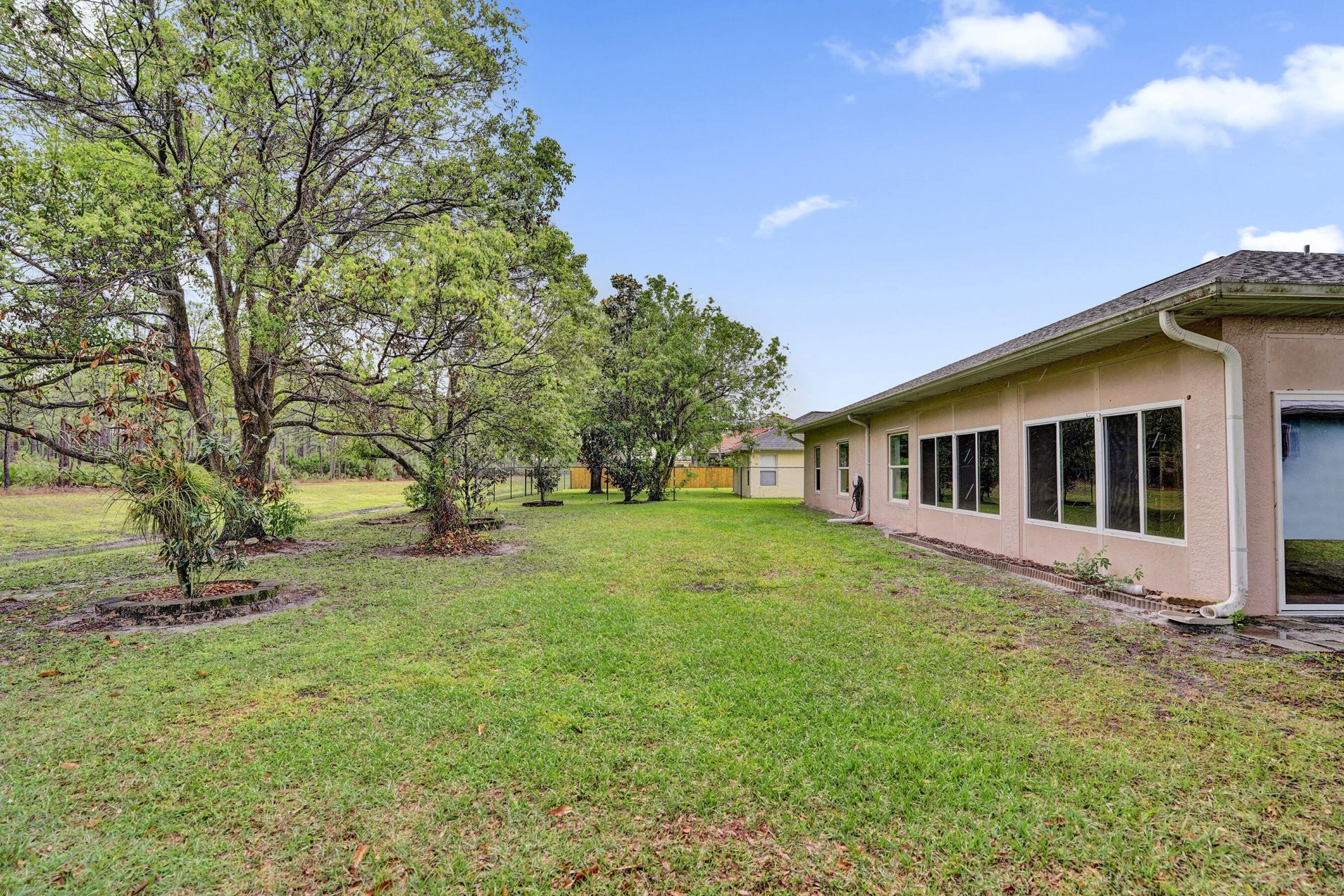 5825 NW Zenith Drive, Port Saint Lucie, FL 34986 Photo
