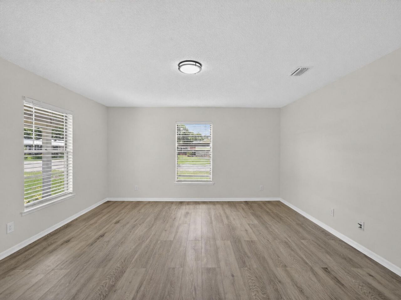 1373 32nd Avenue Sw, Vero Beach, FL 32968 Photo