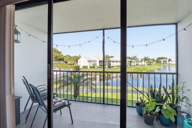 1111 Green Pine Boulevard, Unit G2, West Palm Beach, FL 33409 Photo