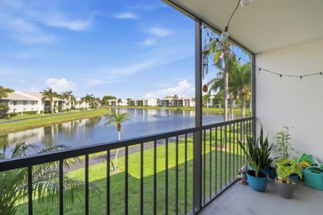 1111 Green Pine Boulevard, Unit G2, West Palm Beach, FL 33409 Photo