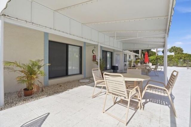 1111 Green Pine Boulevard, Unit G2, West Palm Beach, FL 33409 Photo