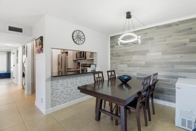1111 Green Pine Boulevard, Unit G2, West Palm Beach, FL 33409 Photo