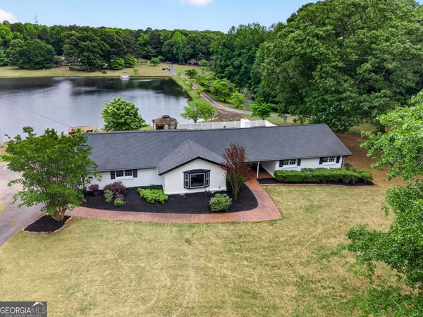 1078 Highway 92 S, Fayetteville, GA 30215