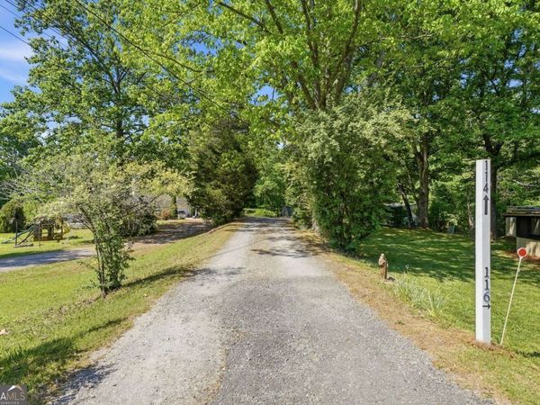 114 Oakcrest Circle, Canton, GA 30115