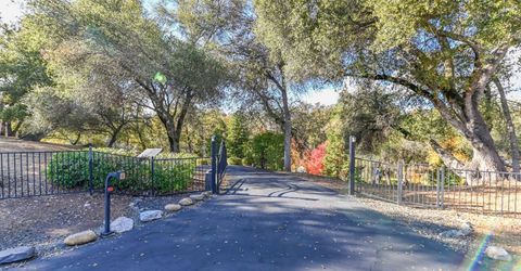 981 Chardonnay Ct, Murphys, CA 95247 Photo