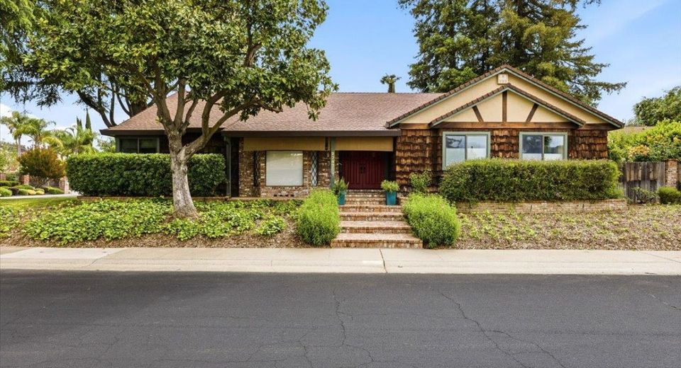 2747 Bradshaw, Sacramento, CA 95827 Photo