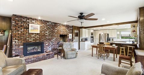 2747 Bradshaw, Sacramento, CA 95827 Photo