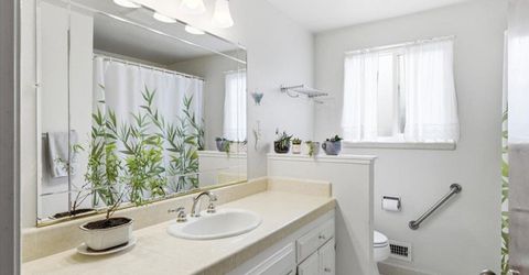 2747 Bradshaw, Sacramento, CA 95827 Photo