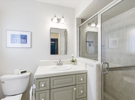 2747 Bradshaw, Sacramento, CA 95827 Photo