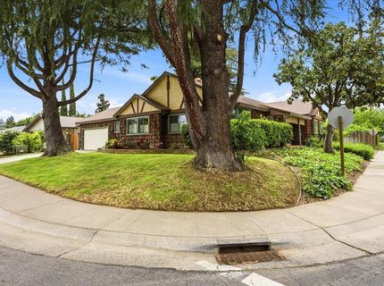 2747 Bradshaw, Sacramento, CA 95827 Photo