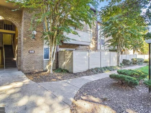 19415 BRASSIE PLACE, Unit 104, MONTGOMERY VILLAGE, MD 20886