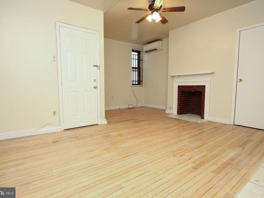 320 15th Street S, Unit 3F, Philadelphia, PA 19102 Main Photo