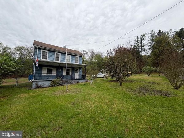 132 S SUNSET LANE , NEW PHILADELPHIA, PA 17959