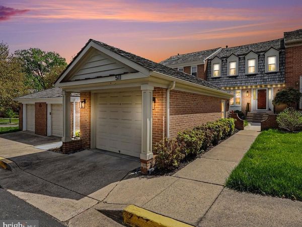 511 COUNCIL COURT NE, VIENNA, VA 22182