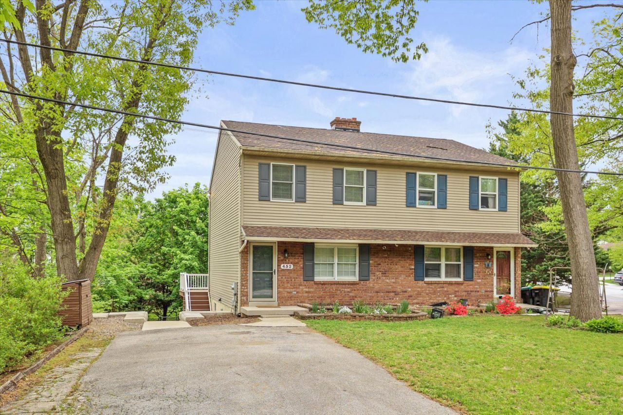 452 S CENTER STREET , HANOVER, PA 17331