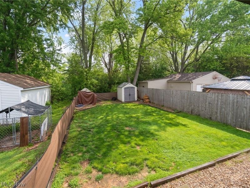 557 Washington Avenue, Barberton, OH 44203 Photo 16