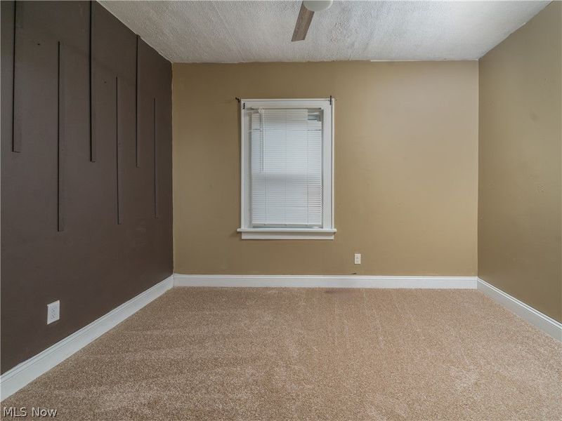 557 Washington Avenue, Barberton, OH 44203 Photo 6