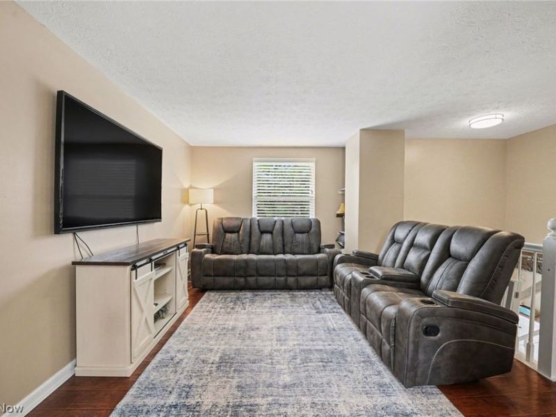 3671 Windjammer Cove, Aurora, OH 44202 Photo 5