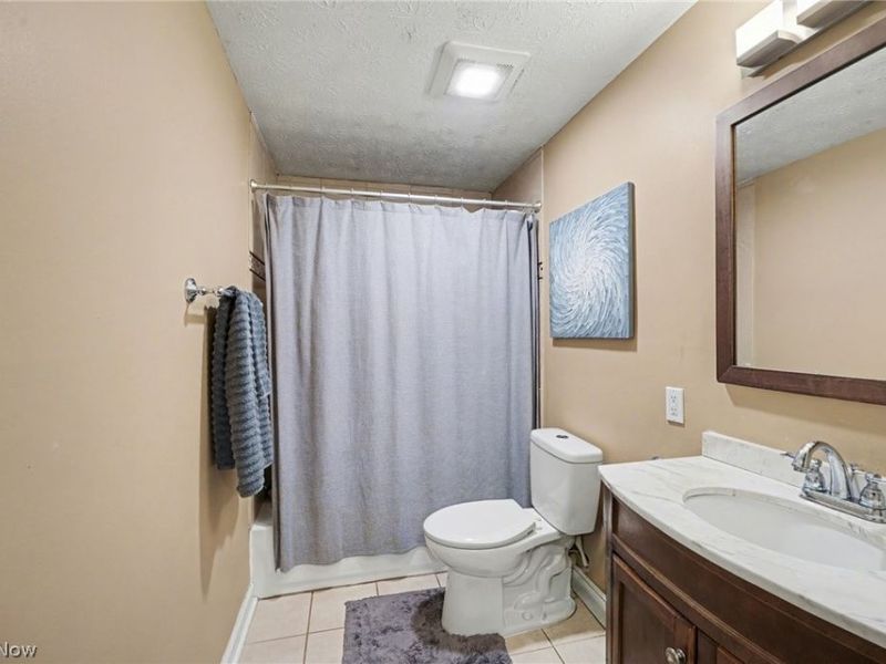 3671 Windjammer Cove, Aurora, OH 44202 Photo 9