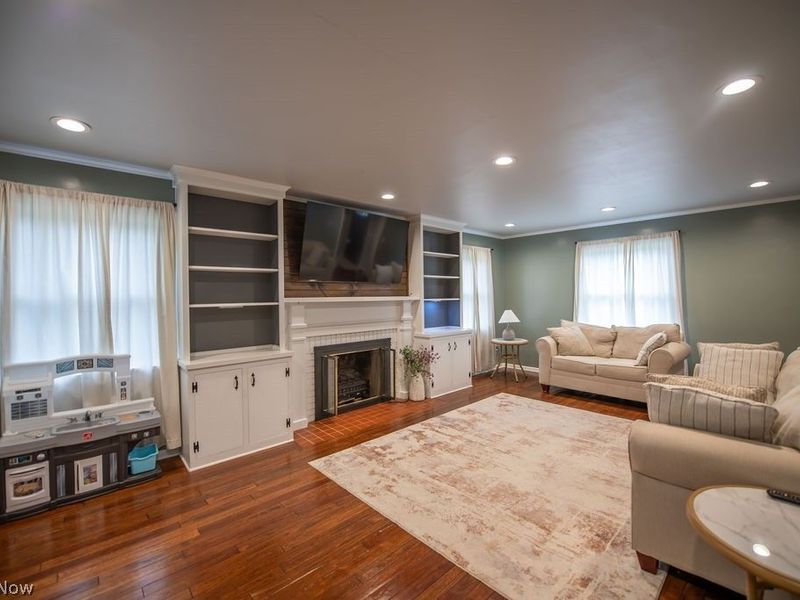 827 E 5th Street, Dover, OH 44622 Photo 10