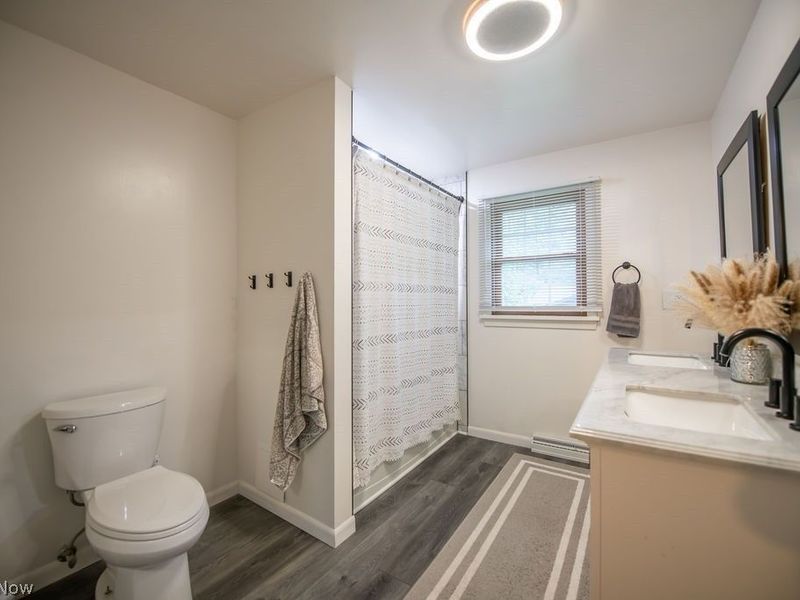 827 E 5th Street, Dover, OH 44622 Photo 27