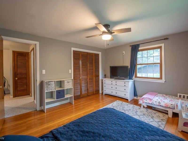 827 E 5th Street, Dover, OH 44622 Photo 28
