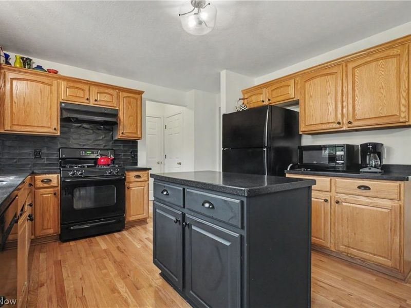 5102 Bringham Drive , Brunswick, OH 44212 Photo 12