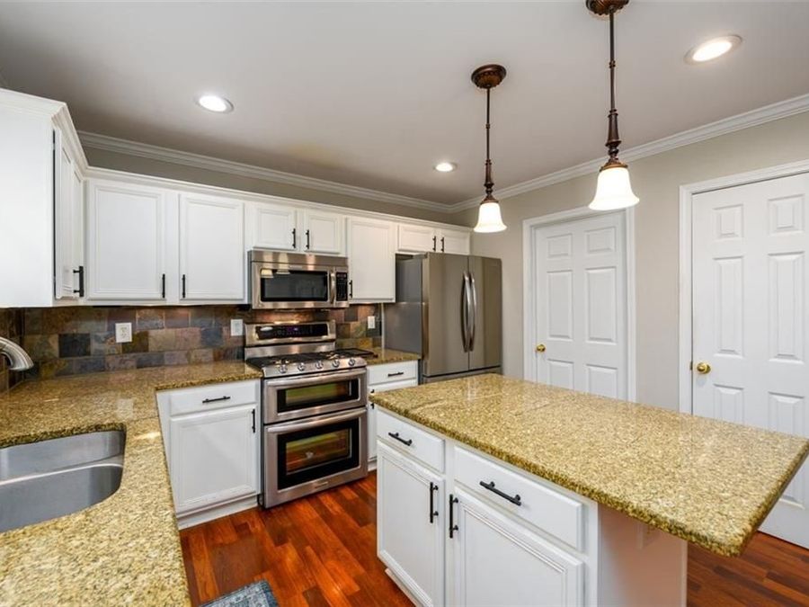 Property Image 11