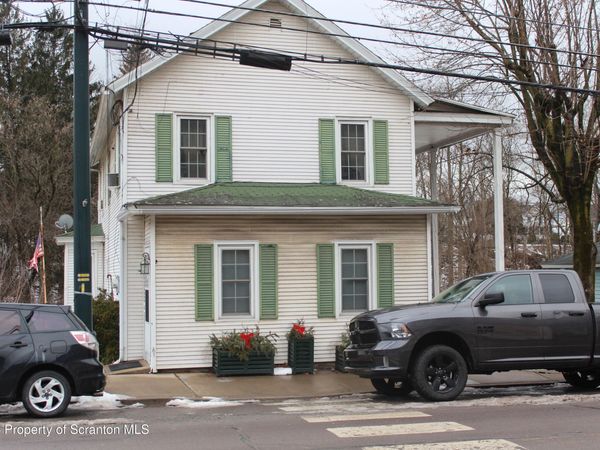 105 College Avenue , Factoryville, PA 18419