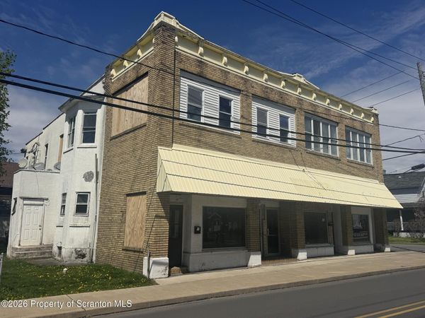 502 Main Street , Blakely, PA 18452