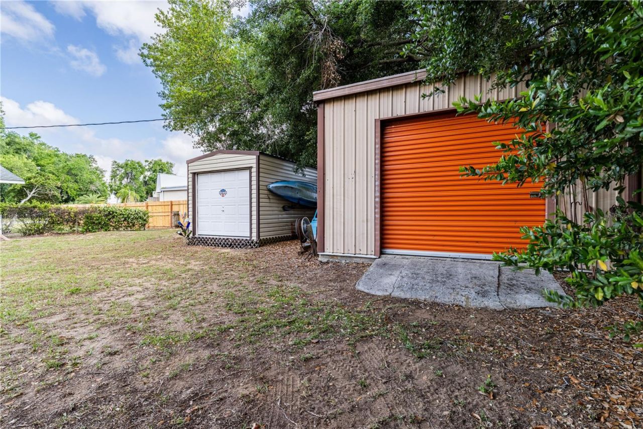 210 Donna Street, Tavares, FL 32778 Photo